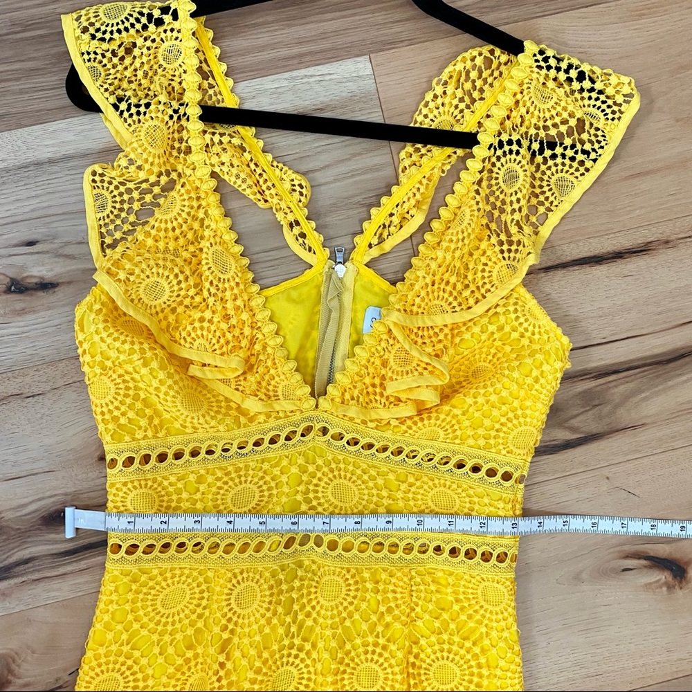 Saylor Yellow Leilani Dress - Picture 7 of 12